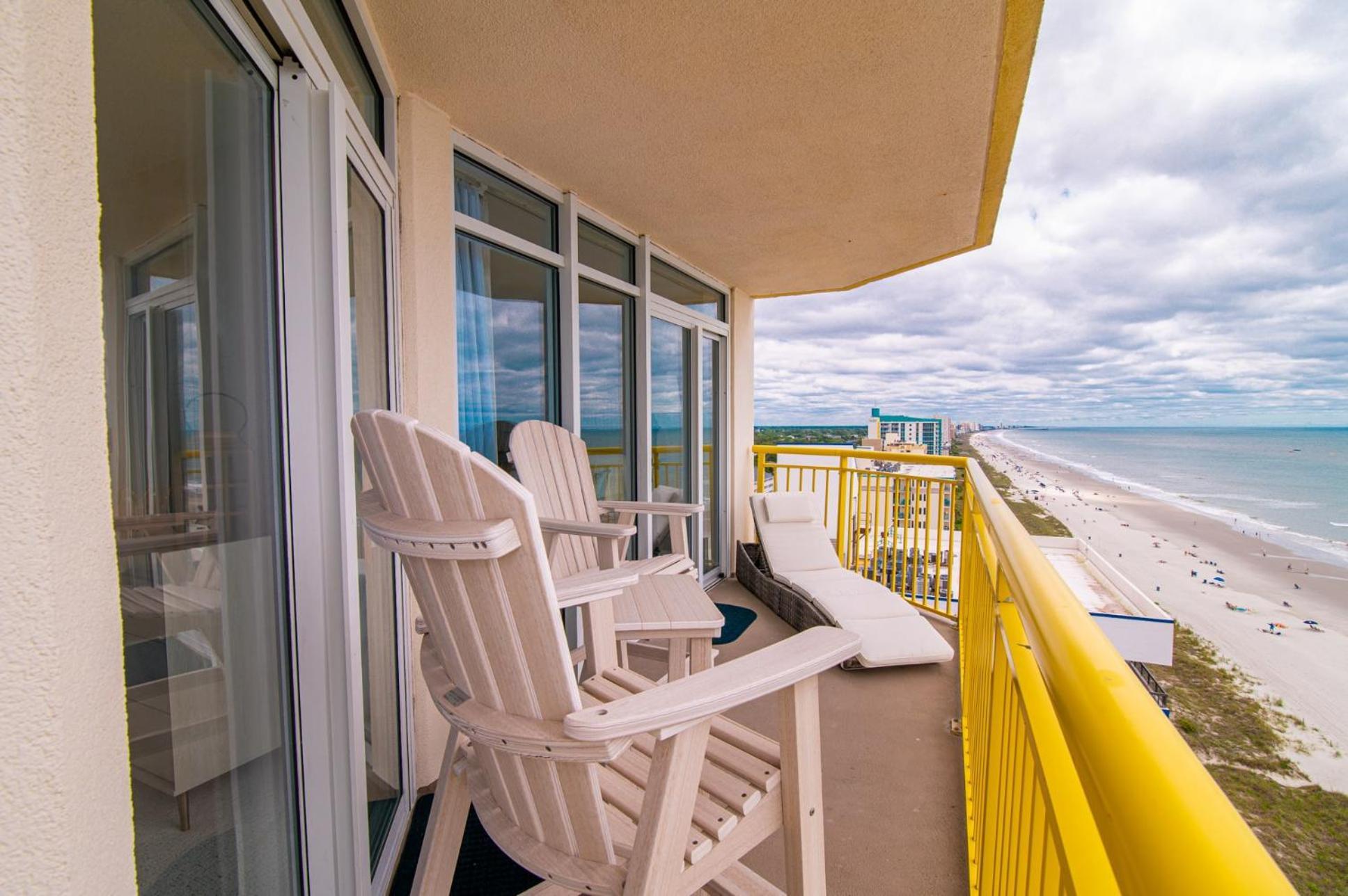 Bay Watch Resort Luxe Oceanfront End Unit マートルビーチ エクステリア 写真
