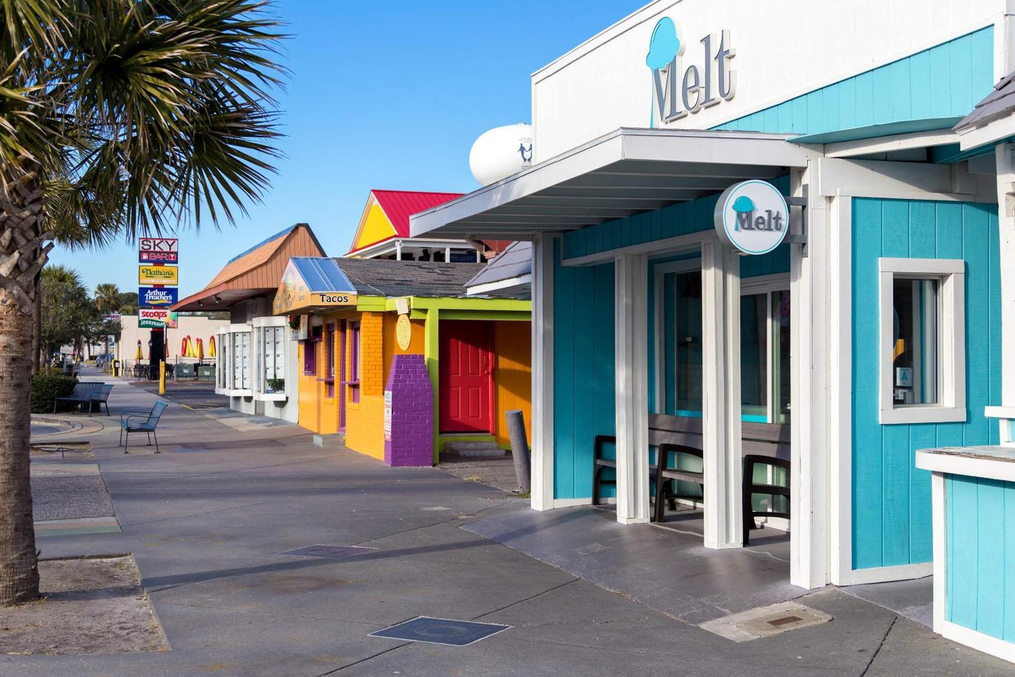 Bay Watch Resort Luxe Oceanfront End Unit マートルビーチ エクステリア 写真